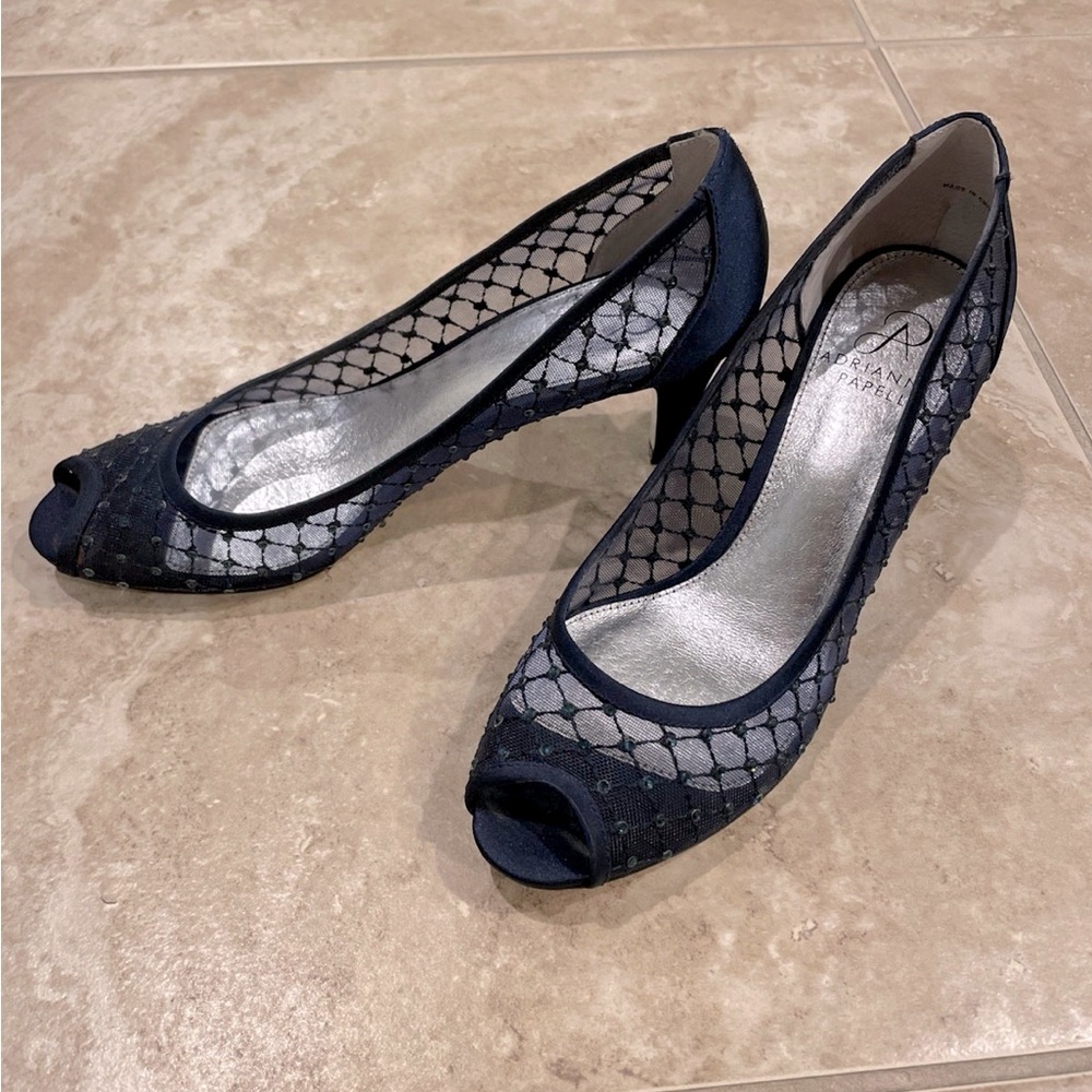 Adrianna Papell blue evening pumps